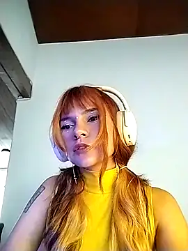 Snapshot of JennBenett_ chatting on November 27, 12:07 pm JennBenett online show from November 27, 12:07 pm