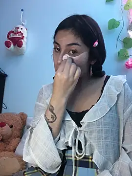 Miharu  online show from December 13, 9:09 pm