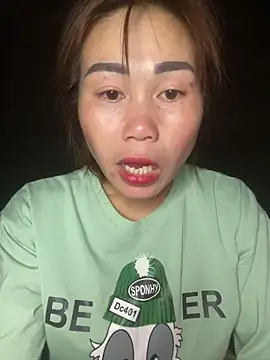 Snapshot of meganmeo chatting on February 21, 1:34 pm meganmeo online show from February 21, 1:34 pm