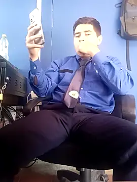 papi semental online show from July 31, 3:33 pm