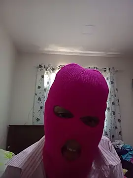 Snapshot of EweXZZ chatting on December 21, 12:23 pm EweXZZ online show from December 21, 12:23 pm