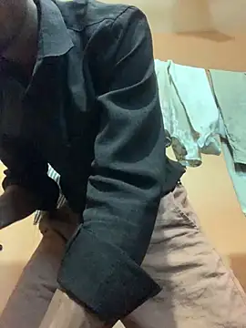 Snapshot of akgymnastic77Z chatting on March 19, 11:47 am akgymnastic77Z online show from March 19, 11:47 am