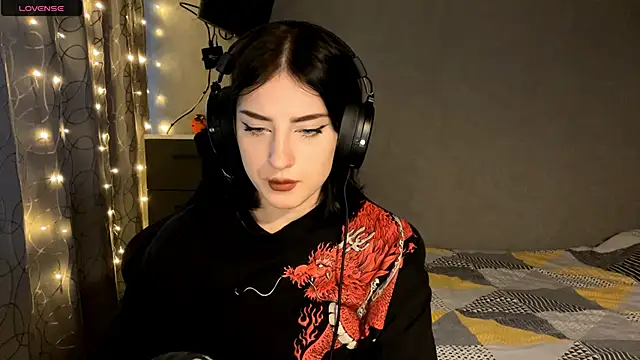 Meowluly online show from January 18, 10:57 pm