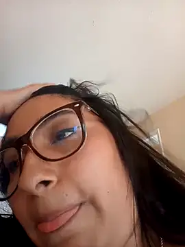 Snapshot of Bizcochitoc4 chatting on November 25, 9:04 pm Bizcochitoc4 online show from November 25, 9:04 pm