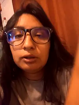 Snapshot of Bizcochitoc4 chatting on December 4, 2:15 pm Bizcochitoc4 online show from December 4, 2:15 pm