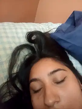 Bizcochitoc4 online show from February 8, 5:11 am