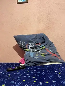 maxitravieso online show from March 1, 11:51 pm