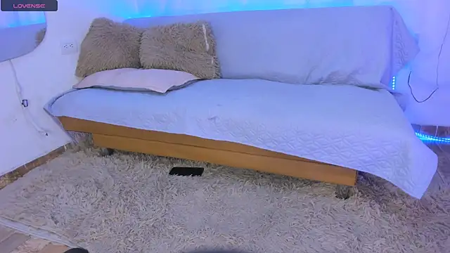 Miss JulietaShadow online show from January 6, 8:56 pm