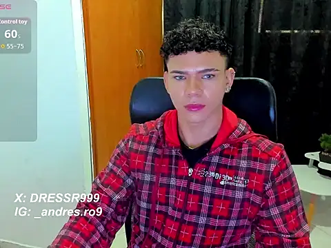 secret justin7 online show from February 6, 12:52 pm