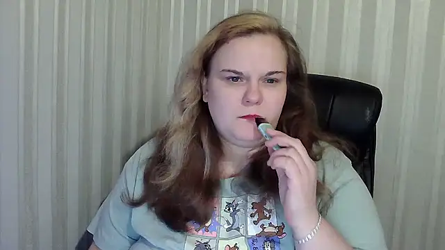 Snapshot of HarmonyKareraa chatting on November 30, 1:59 pm HarmonyKareraa online show from November 30, 1:59 pm