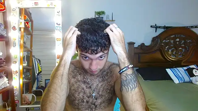 Snapshot of oceanboy_vibe chatting on November 29, 7:39 pm oceanboy vibe online show from November 29, 7:39 pm