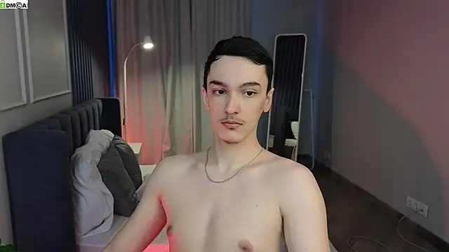 MoonlinSkinn online show from March 21, 12:59 am