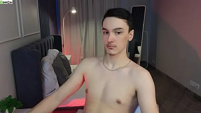 MoonlinSkinn online show from March 23, 1:09 am