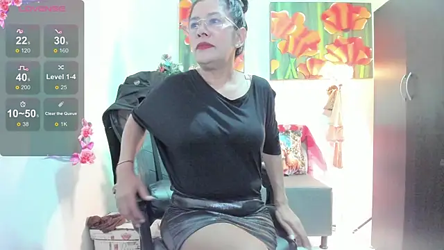 Miss clarepocahose online show from December 4, 1:04 am