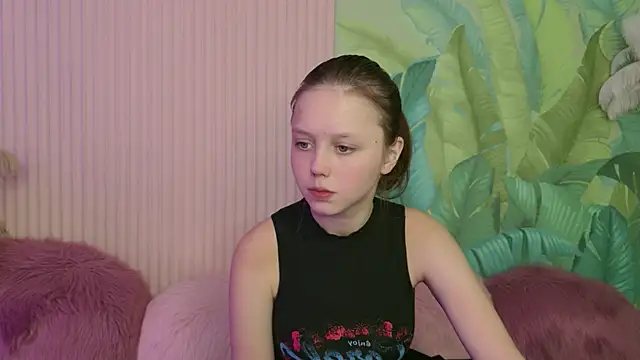 Samantha Martines online show from February 11, 3:39 pm