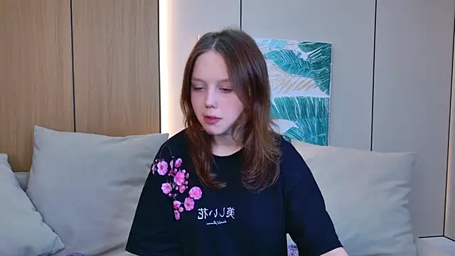 Samantha Martines online show from March 23, 8:35 pm