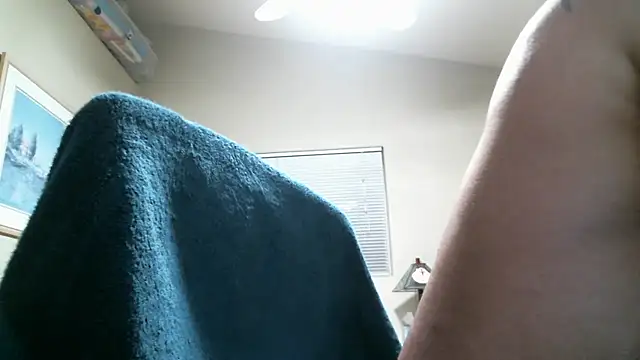 Snapshot of Honorablyrespectedgent chatting on November 29, 5:21 am Honorablyrespectedgent online show from November 29, 5:21 am