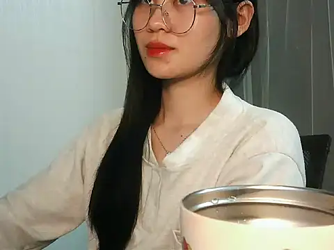 Nunaa18 online show from February 4, 6:14 pm