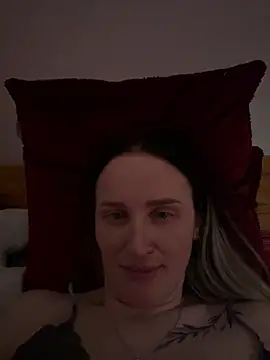 TomilaSi online show from December 18, 11:33 pm