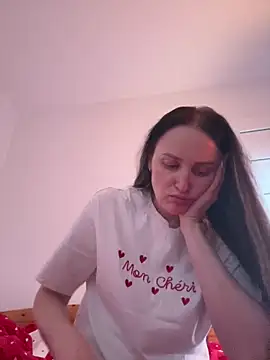 TomilaSi online show from February 24, 9:02 pm