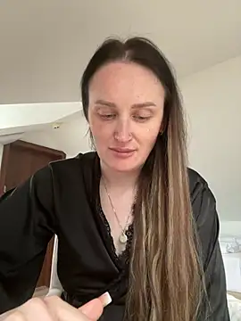 Snapshot of TomilaSi chatting on May 13, 4:48 pm TomilaSi online show from May 13, 4:48 pm