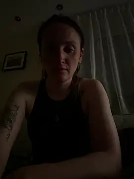 Snapshot of TomilaSi chatting on July 11, 12:46 am TomilaSi online show from July 11, 12:46 am