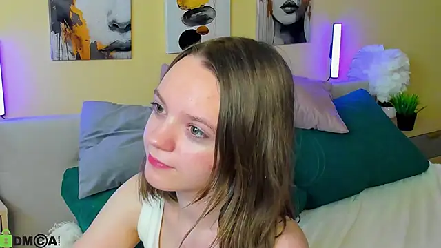 Snapshot of Olivia_Riesz chatting on March 27, 8:26 am Olivia Riesz online show from March 27, 8:26 am