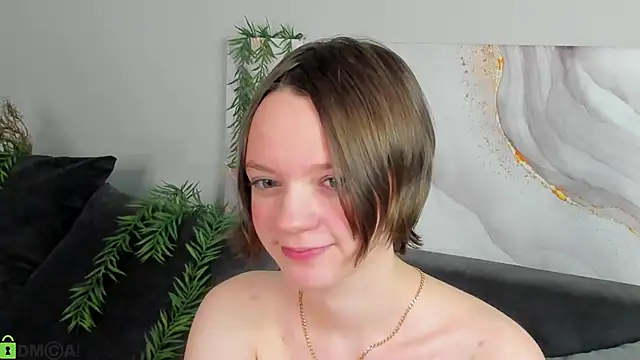 Snapshot of Olivia_Riesz chatting on April 21, 3:02 am Olivia Riesz online show from April 21, 3:02 am