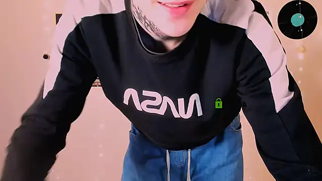 drew soft  online show from December 20, 7:43 pm