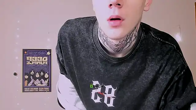 drew soft  online show from December 22, 7:55 pm