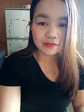 Snapshot of arina-11 chatting on December 15, 4:17 am arina-11 online show from December 15, 4:17 am