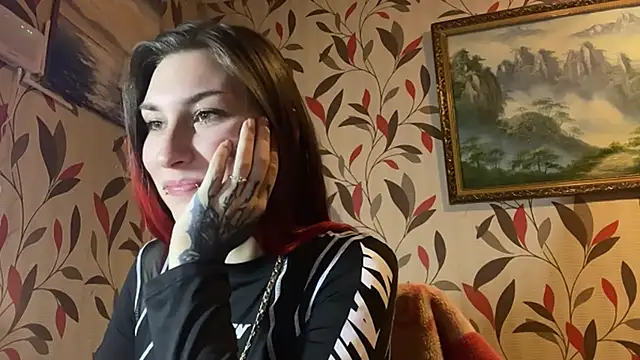 Snapshot of MangledShale chatting on December 1, 7:24 am MangledShale online show from December 1, 7:24 am