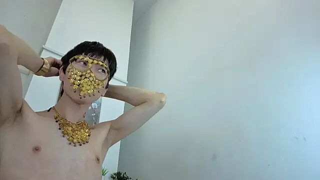 YugoAsian online show from December 5, 8:38 pm