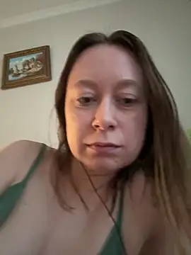 Snapshot of Brooke_lover chatting on February 17, 5:37 am Brooke lover online show from February 17, 5:37 am