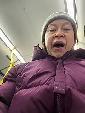 Snapshot of Brooke_lover chatting on February 22, 7:01 pm Brooke lover online show from February 22, 7:01 pm