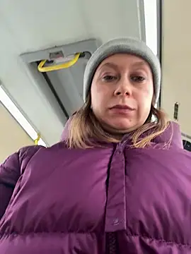 Snapshot of Brooke_lover chatting on March 5, 7:59 am Brooke lover online show from March 5, 7:59 am