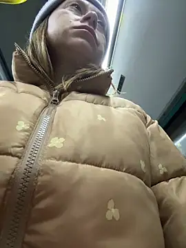 Snapshot of Brooke_lover chatting on March 19, 6:56 pm Brooke lover online show from March 19, 6:56 pm