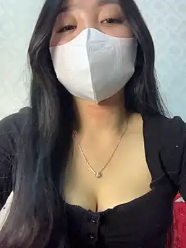 lana-kan online show from March 4, 1:50 pm