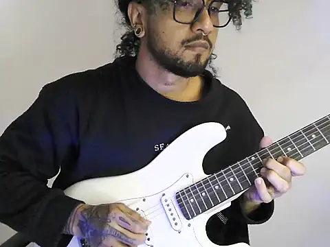 Snapshot of nabucodonosor2 chatting on December 4, 8:17 pm nabucodonosor2 online show from December 4, 8:17 pm