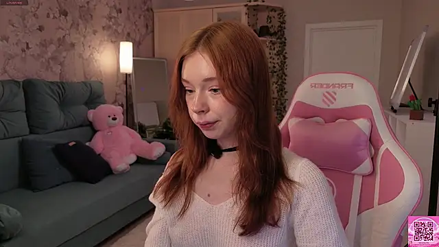 eva aria online show from March 22, 8:01 pm