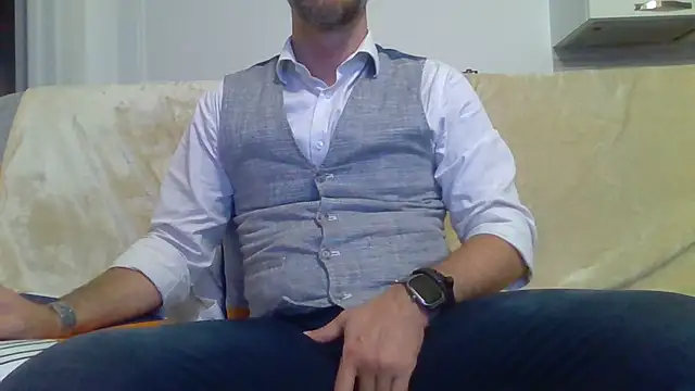 Eroshotlicker online show from May 1, 9:08 pm