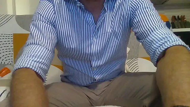 Eroshotlicker online show from July 6, 9:50 pm