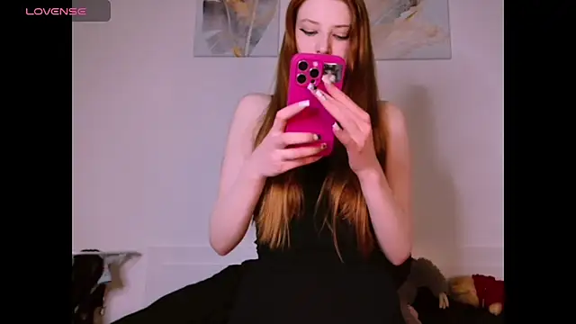  Milana Sparkl75  online show from April 16, 8:42 pm