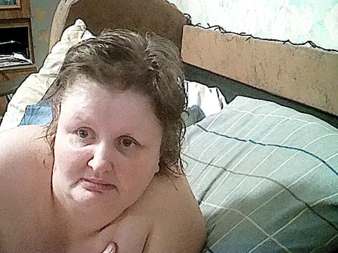 Snapshot of natalya4312 chatting on December 3, 12:36 pm natalya4312 online show from December 3, 12:36 pm