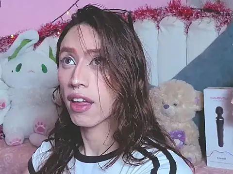 Snapshot of _i_love_star_ chatting on December 15, 7:51 pm i love star online show from December 15, 7:51 pm