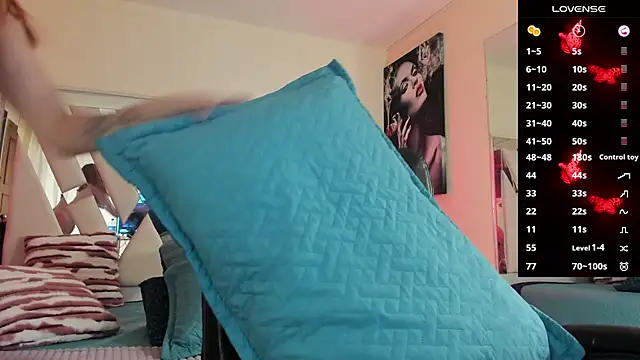 samantha dimou online show from March 25, 8:15 pm