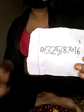 Snapshot of Jhunaki_789 chatting on February 5, 6:23 pm Jhunaki 789 online show from February 5, 6:23 pm