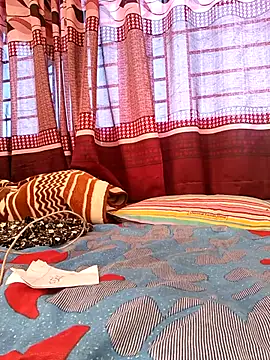 Snapshot of Jhunaki_789 chatting on February 15, 7:51 am Jhunaki 789 online show from February 15, 7:51 am