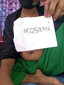 Snapshot of Jhunaki_789 chatting on February 16, 5:14 am Jhunaki 789 online show from February 16, 5:14 am