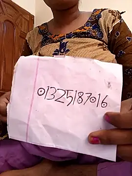 Snapshot of Jhunaki_789 chatting on February 20, 10:16 am Jhunaki 789 online show from February 20, 10:16 am